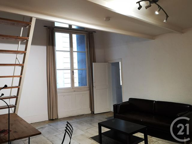 Appartement F1 à louer - 1 pièce - 41.5 m2 - MONTPELLIER - 34 - LANGUEDOC-ROUSSILLON - Century 21 L'Agence Du Centre