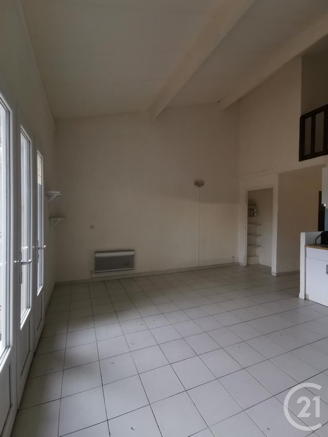 Appartement F2 à louer - 2 pièces - 47.04 m2 - ST BRES - 34 - LANGUEDOC-ROUSSILLON - Century 21 L'Agence Du Centre