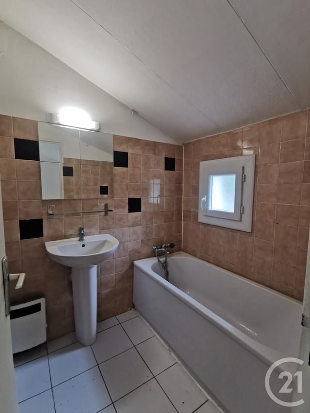 Appartement F2 à louer - 2 pièces - 47.04 m2 - ST BRES - 34 - LANGUEDOC-ROUSSILLON - Century 21 L'Agence Du Centre