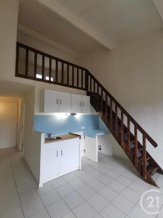 Appartement F2 à louer - 2 pièces - 47.04 m2 - ST BRES - 34 - LANGUEDOC-ROUSSILLON - Century 21 L'Agence Du Centre