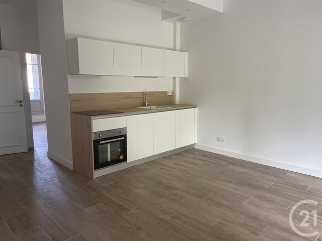 appartement à vendre - 2 pièces - 50.5 m2 - MONTPELLIER - 34 - LANGUEDOC-ROUSSILLON - Century 21 L'Agence Du Centre