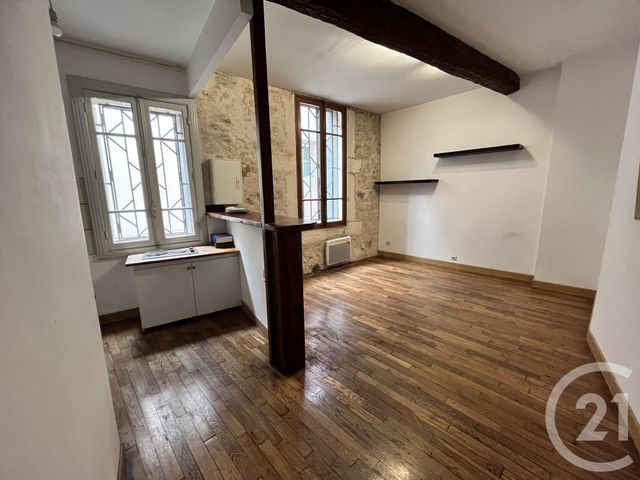 Appartement à vendre - 2 pièces - 30.23 m2 - MONTPELLIER - 34 - LANGUEDOC-ROUSSILLON - Century 21 L'Agence Du Centre
