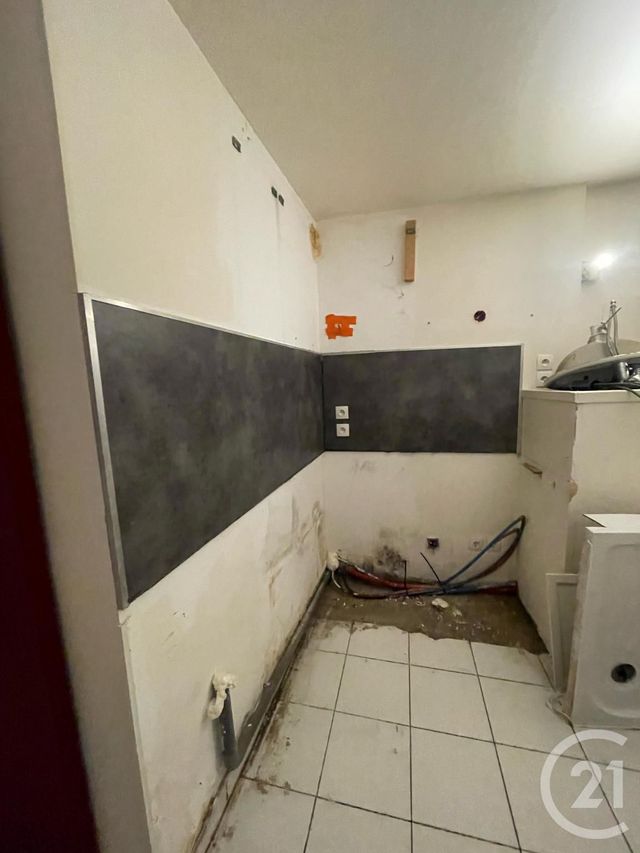 commerce à louer - 17.8 m2 - MONTPELLIER - 34 - LANGUEDOC-ROUSSILLON - Century 21 L'Agence Du Centre