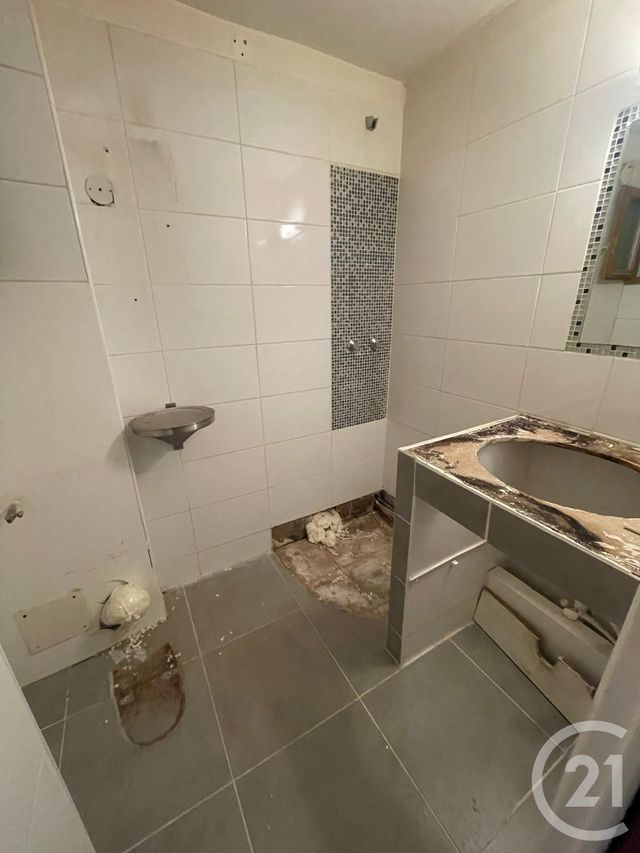 commerce à louer - 17.8 m2 - MONTPELLIER - 34 - LANGUEDOC-ROUSSILLON - Century 21 L'Agence Du Centre