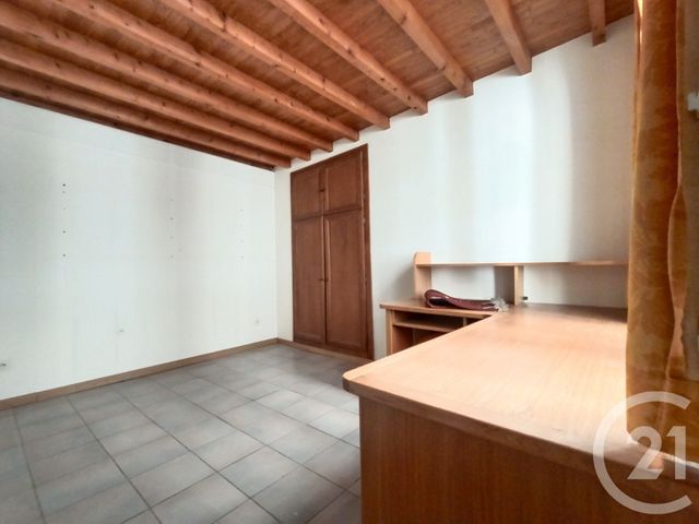 Afficher la photo en grand Appartement F3 à vendre - 3 pièces - 82.3 m2 - MONTPELLIER - 34 - LANGUEDOC-ROUSSILLON - Century 21 L'Agence Du Centre