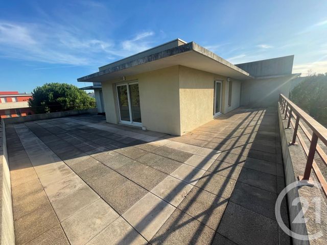 Appartement F3 à louer - 3 pièces - 77.36 m2 - MONTPELLIER - 34 - LANGUEDOC-ROUSSILLON - Century 21 L'Agence Du Centre