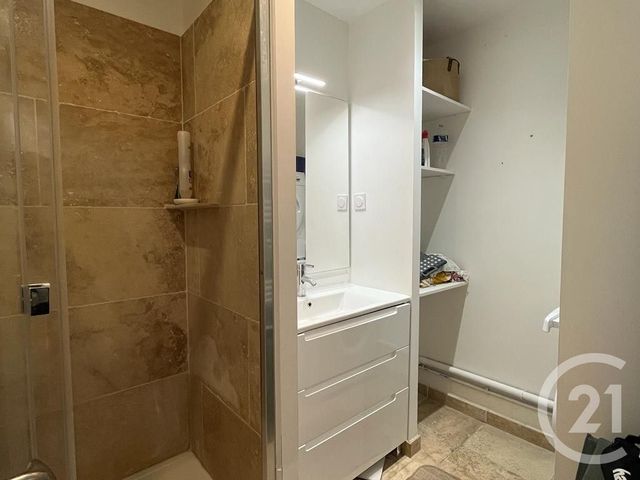 Appartement T2 à vendre - 2 pièces - 52.43 m2 - MONTPELLIER - 34 - LANGUEDOC-ROUSSILLON - Century 21 L'Agence Du Centre