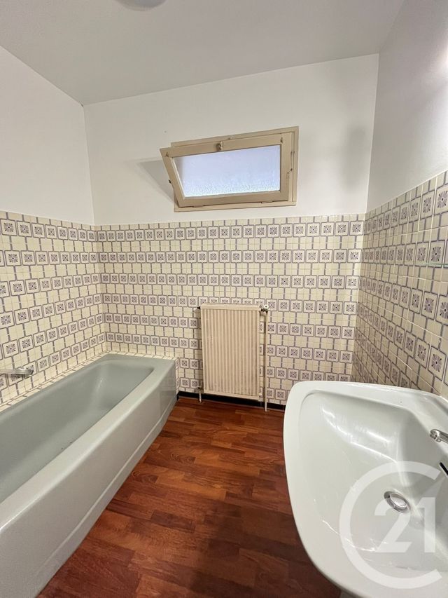 Appartement T3 à vendre - 3 pièces - 81.04 m2 - MONTPELLIER - 34 - LANGUEDOC-ROUSSILLON - Century 21 L'Agence Du Centre