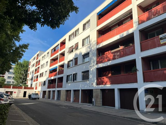 Appartement à vendre - 4 pièces - 73.83 m2 - MONTPELLIER - 34 - LANGUEDOC-ROUSSILLON - Century 21 L'Agence Du Centre