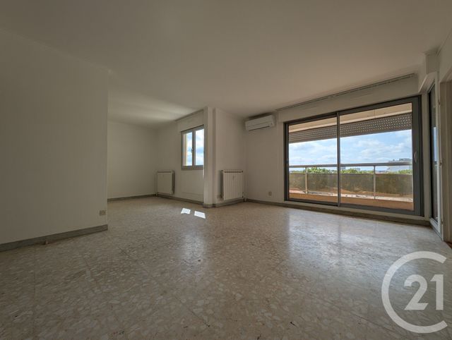 Appartement F3 à vendre - 3 pièces - 85.68 m2 - MONTPELLIER - 34 - LANGUEDOC-ROUSSILLON - Century 21 L'Agence Du Centre