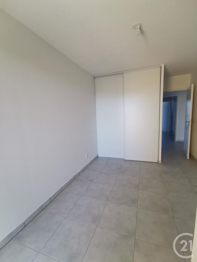 Appartement F4 à louer - 4 pièces - 85.4 m2 - MONTPELLIER - 34 - LANGUEDOC-ROUSSILLON - Century 21 L'Agence Du Centre