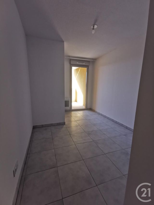 Appartement F4 à louer - 4 pièces - 85.4 m2 - MONTPELLIER - 34 - LANGUEDOC-ROUSSILLON - Century 21 L'Agence Du Centre