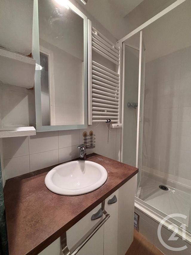 Appartement T2 à louer - 2 pièces - 51.35 m2 - MONTPELLIER - 34 - LANGUEDOC-ROUSSILLON - Century 21 L'Agence Du Centre