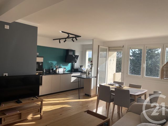 Appartement F3 à louer - 3 pièces - 61.74 m2 - MONTPELLIER - 34 - LANGUEDOC-ROUSSILLON - Century 21 L'Agence Du Centre
