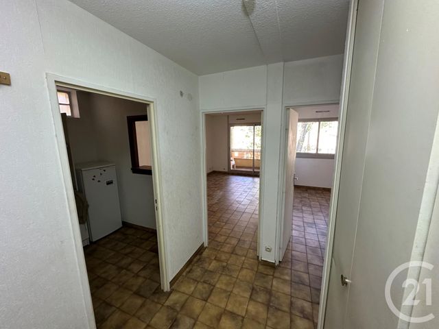 Appartement T2 à louer - 2 pièces - 41.65 m2 - MONTPELLIER - 34 - LANGUEDOC-ROUSSILLON - Century 21 L'Agence Du Centre