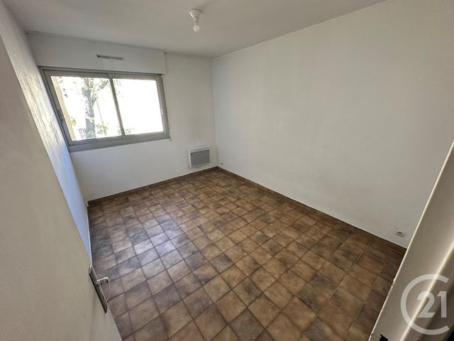 Appartement T2 à louer - 2 pièces - 41.65 m2 - MONTPELLIER - 34 - LANGUEDOC-ROUSSILLON - Century 21 L'Agence Du Centre