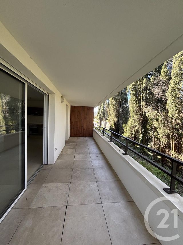 Appartement F3 à louer - 3 pièces - 65.72 m2 - MONTPELLIER - 34 - LANGUEDOC-ROUSSILLON - Century 21 L'Agence Du Centre