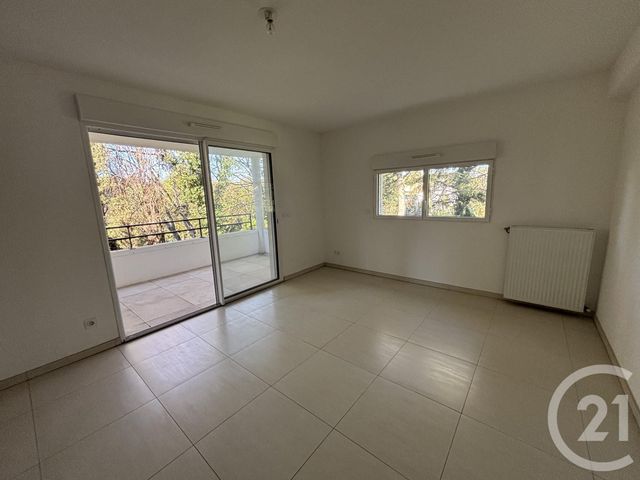 Appartement F3 à louer - 3 pièces - 65.72 m2 - MONTPELLIER - 34 - LANGUEDOC-ROUSSILLON - Century 21 L'Agence Du Centre