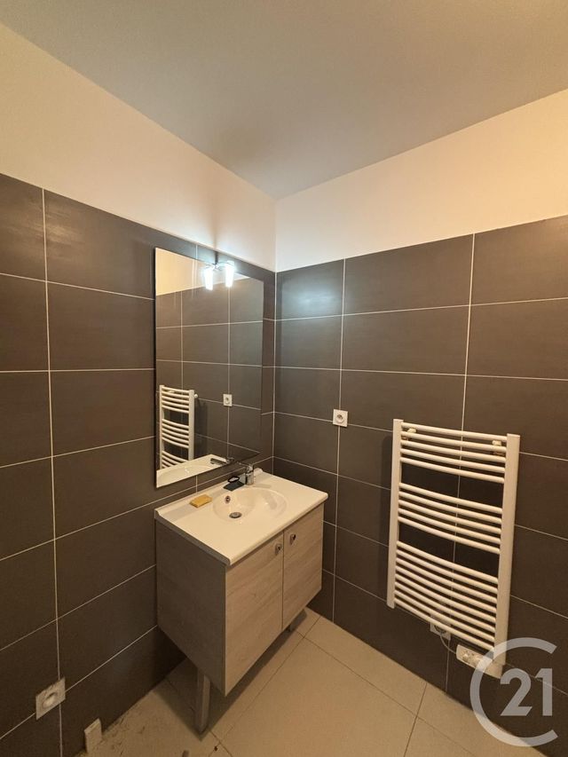 Appartement F3 à louer - 3 pièces - 65.72 m2 - MONTPELLIER - 34 - LANGUEDOC-ROUSSILLON - Century 21 L'Agence Du Centre