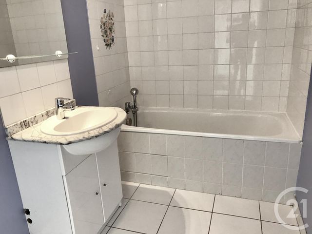 Appartement F2 à louer - 2 pièces - 32.84 m2 - MONTPELLIER - 34 - LANGUEDOC-ROUSSILLON - Century 21 L'Agence Du Centre
