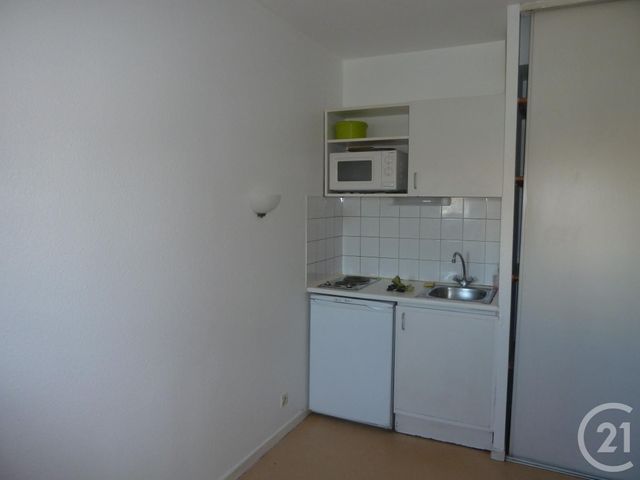 Appartement Studio à louer - 1 pièce - 23.53 m2 - MONTPELLIER - 34 - LANGUEDOC-ROUSSILLON - Century 21 L'Agence Du Centre