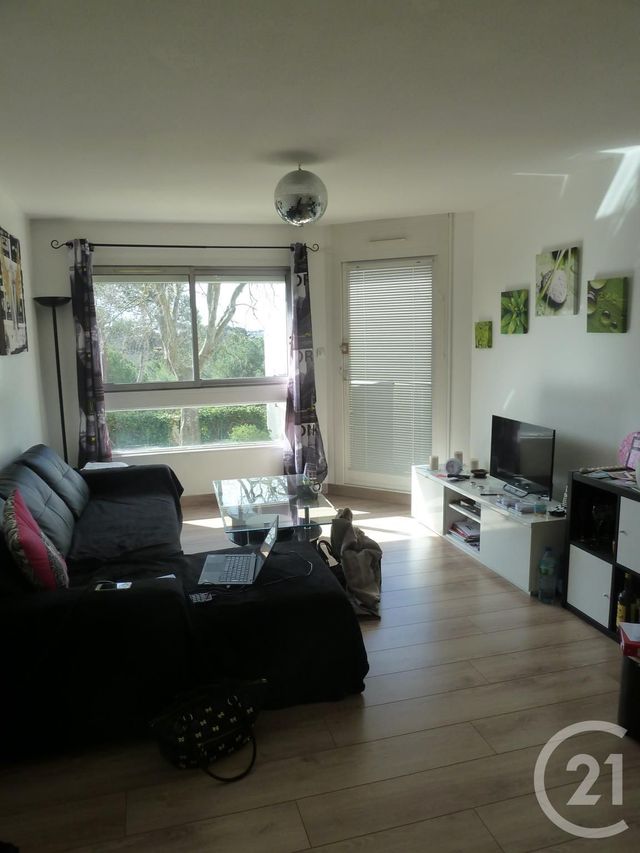 Appartement F2 à louer - 2 pièces - 48.08 m2 - MONTPELLIER - 34 - LANGUEDOC-ROUSSILLON - Century 21 L'Agence Du Centre