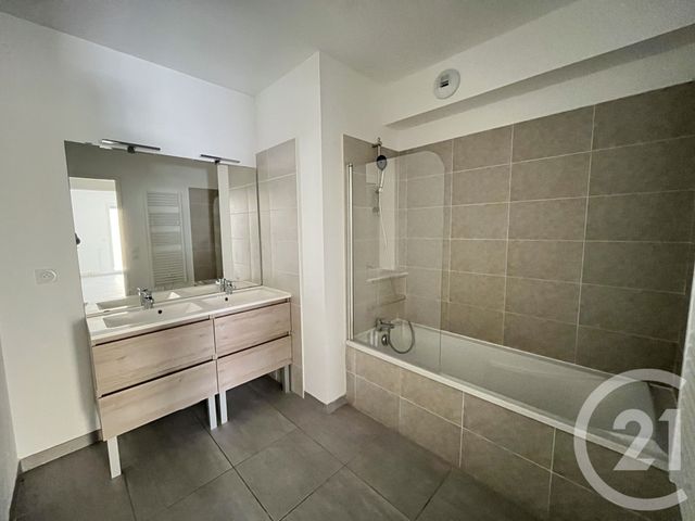 Appartement F3 à vendre - 3 pièces - 77.0 m2 - MONTPELLIER - 34 - LANGUEDOC-ROUSSILLON - Century 21 L'Agence Du Centre