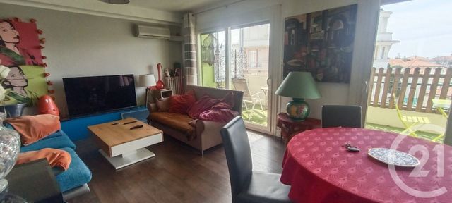 Appartement à vendre - 5 pièces - 87.0 m2 - MONTPELLIER - 34 - LANGUEDOC-ROUSSILLON - Century 21 L'Agence Du Centre