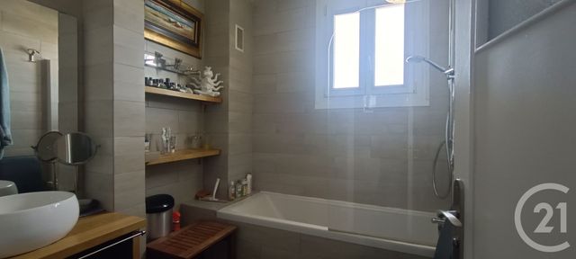 Appartement à vendre - 5 pièces - 87.0 m2 - MONTPELLIER - 34 - LANGUEDOC-ROUSSILLON - Century 21 L'Agence Du Centre