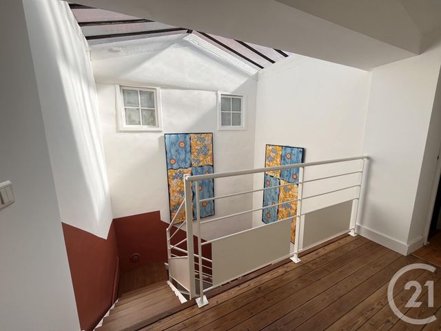 Appartement Duplex à louer - 2 pièces - 77.9 m2 - MONTPELLIER - 34 - LANGUEDOC-ROUSSILLON - Century 21 L'Agence Du Centre