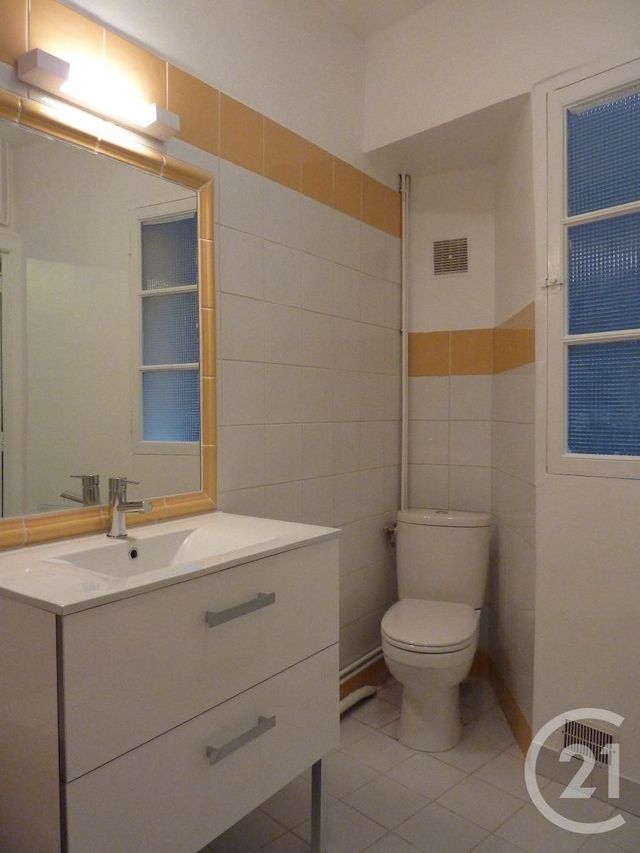 Appartement F2 à louer - 2 pièces - 44.0 m2 - MONTPELLIER - 34 - LANGUEDOC-ROUSSILLON - Century 21 L'Agence Du Centre