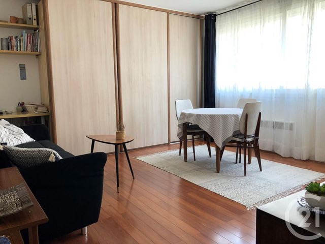 Appartement F1 à louer - 1 pièce - 29.15 m2 - MONTPELLIER - 34 - LANGUEDOC-ROUSSILLON - Century 21 L'Agence Du Centre