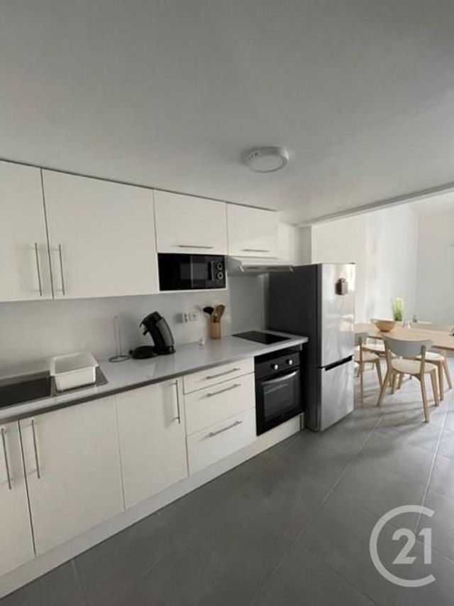 Appartement T2 à louer - 2 pièces - 42.41 m2 - MONTPELLIER - 34 - LANGUEDOC-ROUSSILLON - Century 21 L'Agence Du Centre