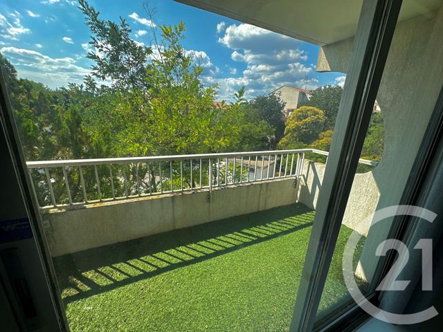 Appartement T4 à louer - 4 pièces - 82.86 m2 - MONTPELLIER - 34 - LANGUEDOC-ROUSSILLON - Century 21 L'Agence Du Centre