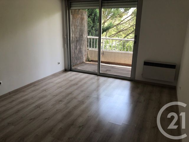 Appartement T4 à louer - 4 pièces - 82.86 m2 - MONTPELLIER - 34 - LANGUEDOC-ROUSSILLON - Century 21 L'Agence Du Centre