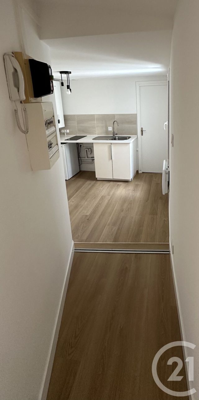 Appartement F1 à louer - 1 pièce - 26.18 m2 - MONTPELLIER - 34 - LANGUEDOC-ROUSSILLON - Century 21 L'Agence Du Centre