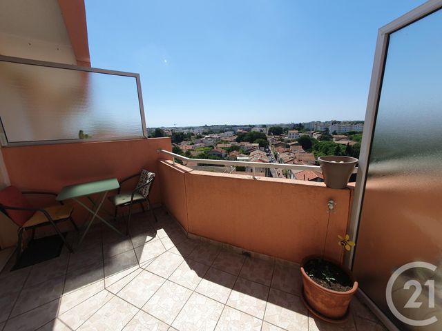 Appartement F2 à vendre - 3 pièces - 73.49 m2 - MONTPELLIER - 34 - LANGUEDOC-ROUSSILLON - Century 21 L'Agence Du Centre