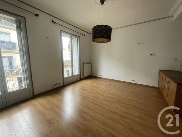 Appartement T2 à louer - 2 pièces - 49.13 m2 - MONTPELLIER - 34 - LANGUEDOC-ROUSSILLON - Century 21 L'Agence Du Centre