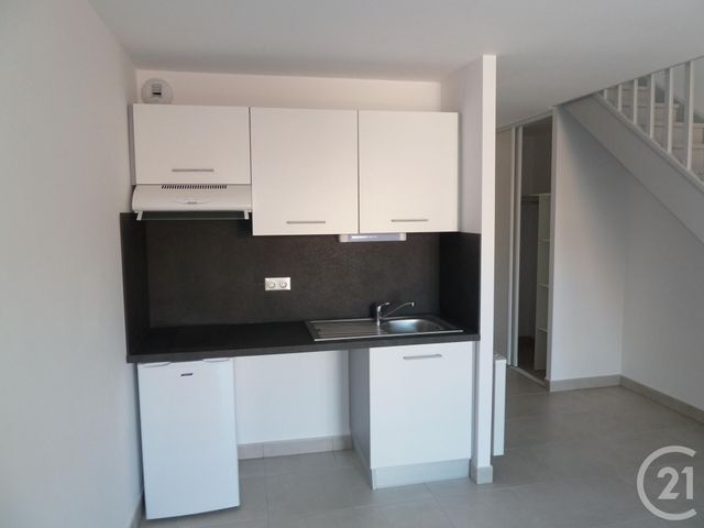 Appartement F2 à louer - 2 pièces - 40.3 m2 - MONTPELLIER - 34 - LANGUEDOC-ROUSSILLON - Century 21 L'Agence Du Centre