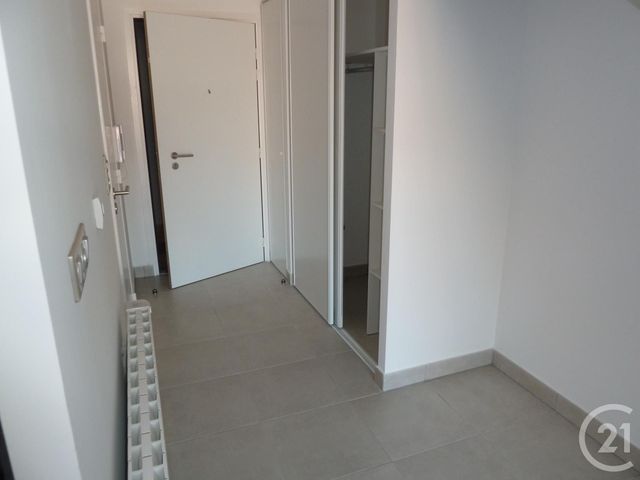 Appartement F2 à louer - 2 pièces - 40.3 m2 - MONTPELLIER - 34 - LANGUEDOC-ROUSSILLON - Century 21 L'Agence Du Centre