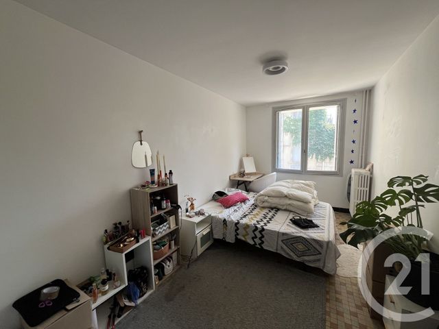 Appartement T3 à vendre - 3 pièces - 57.04 m2 - MONTPELLIER - 34 - LANGUEDOC-ROUSSILLON - Century 21 L'Agence Du Centre