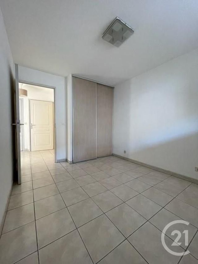Appartement F2 à louer - 2 pièces - 35.4 m2 - MONTPELLIER - 34 - LANGUEDOC-ROUSSILLON - Century 21 L'Agence Du Centre