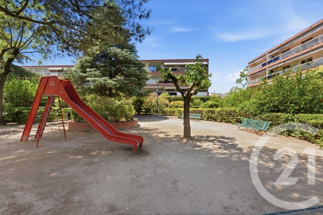 Appartement F4 à vendre - 4 pièces - 88.6 m2 - MONTPELLIER - 34 - LANGUEDOC-ROUSSILLON - Century 21 L'Agence Du Centre