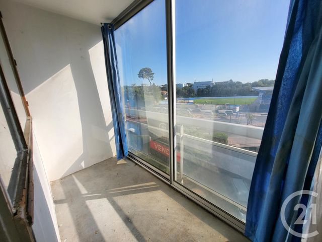 Appartement F4 à vendre - 4 pièces - 72.78 m2 - MONTPELLIER - 34 - LANGUEDOC-ROUSSILLON - Century 21 L'Agence Du Centre