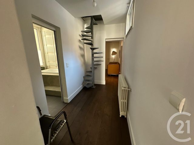 Appartement F4 à louer - 4 pièces - 123.77 m2 - MONTPELLIER - 34 - LANGUEDOC-ROUSSILLON - Century 21 L'Agence Du Centre