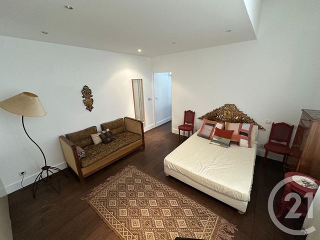 Appartement F4 à louer - 4 pièces - 123.77 m2 - MONTPELLIER - 34 - LANGUEDOC-ROUSSILLON - Century 21 L'Agence Du Centre