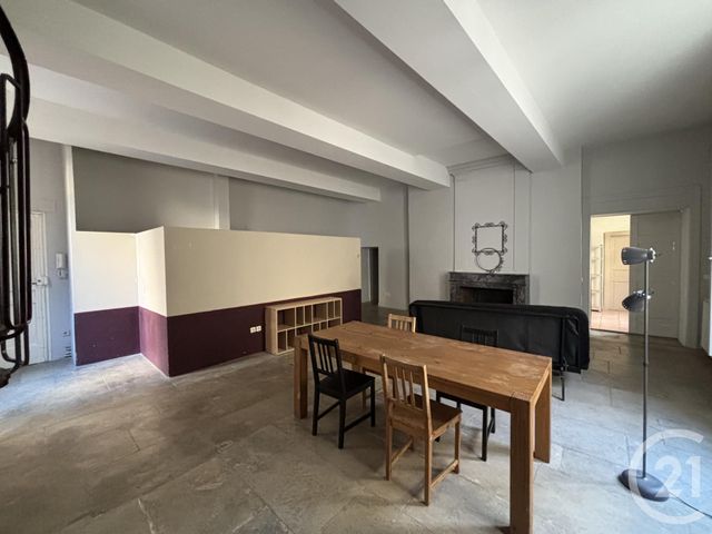 Appartement T3 à louer - 3 pièces - 95.24 m2 - MONTPELLIER - 34 - LANGUEDOC-ROUSSILLON - Century 21 L'Agence Du Centre