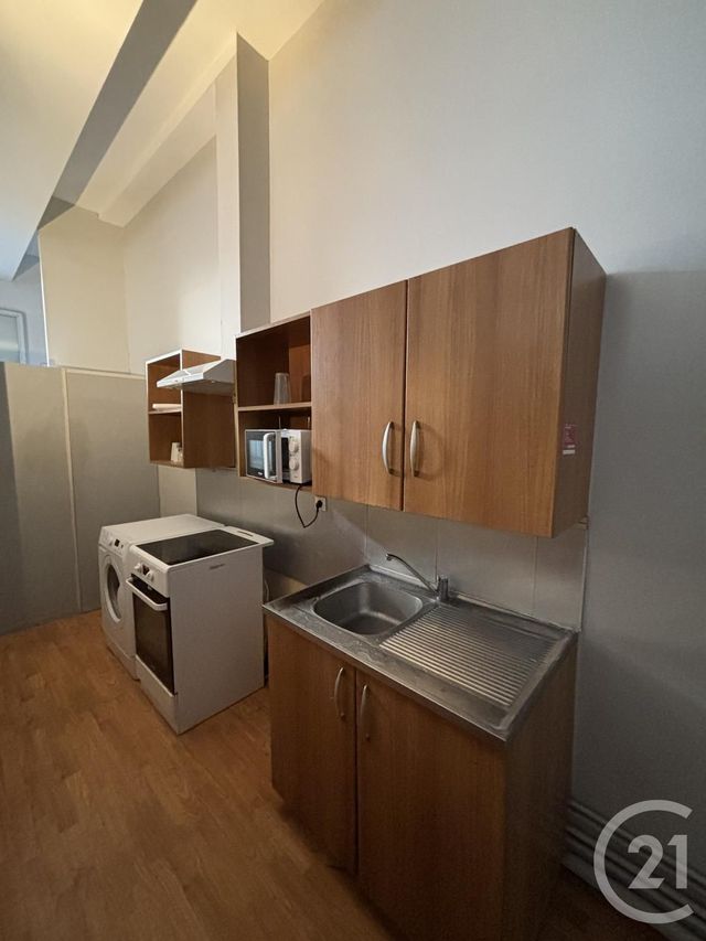 Appartement T3 à louer - 3 pièces - 95.24 m2 - MONTPELLIER - 34 - LANGUEDOC-ROUSSILLON - Century 21 L'Agence Du Centre