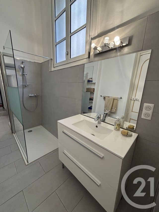Appartement T6 à louer - 6 pièces - 221.0 m2 - MONTPELLIER - 34 - LANGUEDOC-ROUSSILLON - Century 21 L'Agence Du Centre