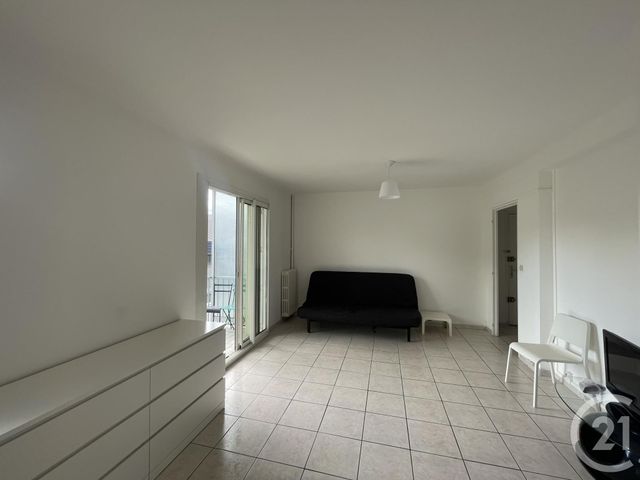 Appartement F2 à louer - 2 pièces - 54.58 m2 - MONTPELLIER - 34 - LANGUEDOC-ROUSSILLON - Century 21 L'Agence Du Centre